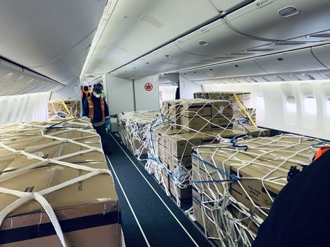 From passengers to cargo: How airlines are overhauling their business - and their planes - The Globe and Mail Cargo Plane, Toronto Airport, Itunes Card, Cargo Airlines, Muslim Countries, Cargo Services, Passenger Aircraft, Air Canada, Take Five