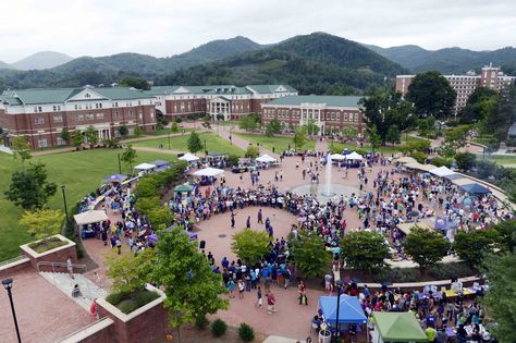 Western Carolina, Western Carolina University, University Dorms, Appalachian State University, Dorm Life, Appalachian Mountains, Scholarships For College, Grad School, College Life