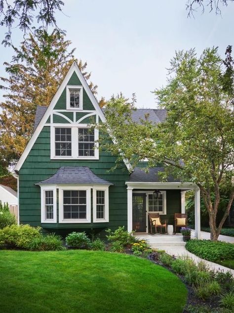 Kelly Green House Exterior, Green Shake Siding, Green Exterior White Trim, Green Cedar Siding Exterior, Dark Green Ranch House Exterior, Emerald Green Siding House, Green Tudor Exterior, Emerald Green Exterior House Colors, House With Cedar Shakes