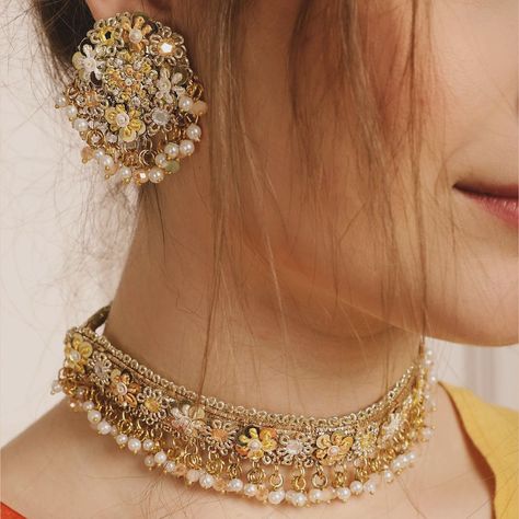 Pre wedding and festive favs! Looking for pieces that you can style with your mehendi and haldi ceremonies? The choker and earrings are a perfect match, with all shades of yellows and orange to match the beautiful haldi tones. These pieces can be customised to match your requirements, so whether you like longer earrings, bigger choker or even different colours, we can totally do it your way 🧡 Shop these beauties on www.melrosia.com Haldi Earrings, Haldi Ceremony, Unique Handmade Jewelry, Different Colours, Shades Of Yellow, Long Earrings, Pre Wedding, Perfect Match, Different Colors