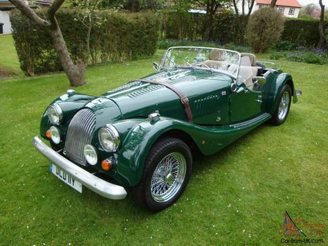 Morgan 4/4 2 Seater Lightweight 2ltr Morgan Sports Car, Morgan 4, Morgan Cars, Vintage Sports Cars, British Motors, British Racing Green, Weird Cars, Racing Green, Luggage Rack