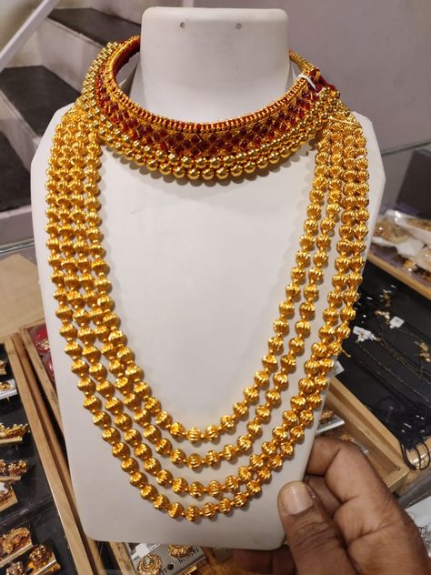 Traditional Jewelry Maharashtrian, Maharashtra Jewellery, Lakshmi Jewellery, Gundla Mala, Gold Buttalu, Kolhapuri Saaj, Short Mangalsutra, Wax Jewelry, Mughal Jewelry