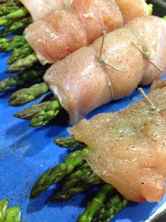 Freezer Friendly Meals: Chicken wrapped Asparagus Low Carb Freezer Meals, Salt Free Recipes, Asparagus Garlic, Heart Healthy Recipes Low Sodium, Meals Chicken, Low Salt Recipes, Wrapped Asparagus, Hcg Recipes, Freezer Friendly Meals