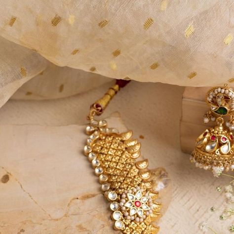 Raj Jewellery on Instagram: "Bridal jewellery sets are one of the most important aspects of the brides attire! We’re so happy to make your bridal look pop a little and make your D-day even more memorable ✨

Visit us to get these sets in a variety of designs. From traditional gold sets to modern Indian and antique sets 🤌" Brides Attire, Bride Attire, Jewellery Sets, Bridal Look, Bridal Jewellery, Bridal Jewelry Sets, D Day, Gold Set, Bridal Looks