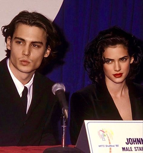 Johnny And Winona, Johnny Depp And Winona, Winona Forever, 90s Actors, Young Johnny Depp, Fran Fine, Winona Ryder, Queen B, Johnny Depp