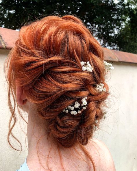 Pelo Color Cobre, Red Hair Updo, Hairstyles Red Hair, Redhead Hairstyles, Hair Flow, Hair Extensions Best, Peinados Fáciles Para Cabello Corto, Loose Hairstyles, Wedding Hair And Makeup