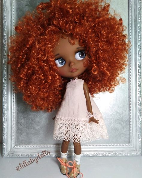 Brown Skin Red Hair, Doll Pfp, Spooky Dolls, The Cat Returns, Red Curly Hair, Fantasy Art Dolls, Valley Of The Dolls, Hello Dolly, Doll Repaint