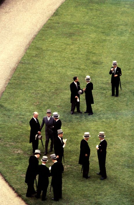 holdhard: “  1957, Queen’s Garden Party. Buckingham Palace. © Burt Glinn/Magnum Photos ” Victorian Garden Party, Queens Garden Party, British Gentleman, Royal Garden, Savile Row, Magnum Photos, Rich Kids, Royal Ascot, Rich People