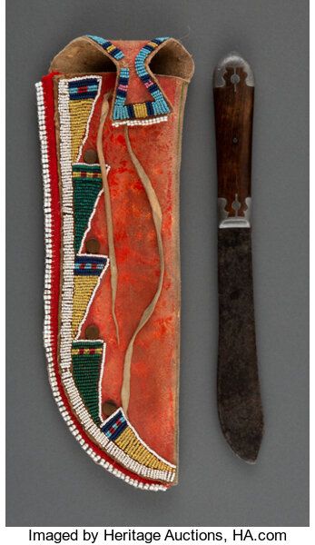 Native American Knife Sheath, Crow Beadwork, Red Pigment, A Crow, Case Knives, Native American Artifacts, Green River, Knife Sheath, American Indian Art