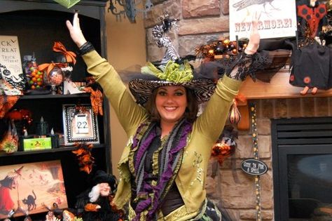 good witch tea Witch Tea, Halloween Tea Party, Witches Night Out, Witch Party, Theme Halloween, Witches Brew, Halloween Games, A Witch, Halloween Boo