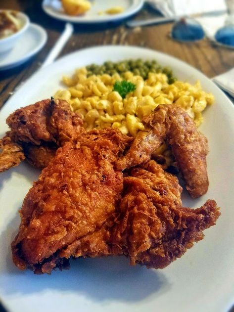 The Best Fried Chicken in New Orleans: Willie Mae's Scotch House | I've been struggling to capture the right words to explain my dining experience at  Willie Mae's.  There's a reason why notable individuals such as Anthony Bourdain and President Barack Obama have visited this iconic restaurant on Saint Ann. #travel #traveldestinations The Best Fried Chicken, Best Fried Chicken, New Orleans Recipes, Scottish House, Saint Ann, Fried Chicken Recipe, Restaurant Ideas, Anthony Bourdain, Travel Icon