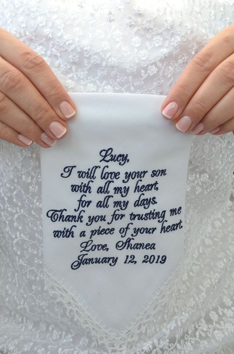 Mother Of Groom Handkerchief, Mother In Law Gift From Bride, Mil Gifts Wedding, Mil Gifts, Gifts For Brides Parents, Handkerchief Embroidered, Future Mother In Law, Wedding Verses, Mother Of The Groom Gift