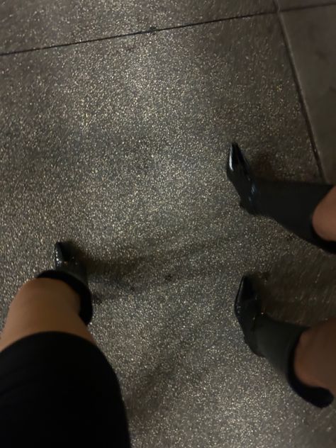 #black #fashion #blackbootsoutfit #friends #friendship #friendshipgoals #matching #blackminiskirt #trending #trendy #clothes #clothing #shoes #shoeshighheels #aesthetic #aesthetictumblr #aestheticoutfit #aestheticstyle #walking #outfitstyle #outfitideas #outdoor #city #citylife #citygirls #citygirl #1 #explore #explorepage #living #twenty #loveyourself Citygirls Aesthetic, Boots Aesthetic, Walking In High Heels, Black Boots Outfit, Heels Aesthetic, Walking Boots, Trendy Clothes, Black Mini Skirt, City Aesthetic