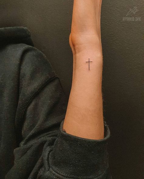 10 Best Dainty Cross Tattoo Ideas That Will Blow Your Mind! | Outsons | Men's Fashion Tips And Style Guides Dainty Cross Tattoo, Cross Tattoo Placement, Christian Tattoos Small, Cross Tattoo Ideas, Cross Tattoo On Wrist, Small Cross Tattoos, Simple Cross Tattoo, Tato Salib, Tiny Wrist Tattoos