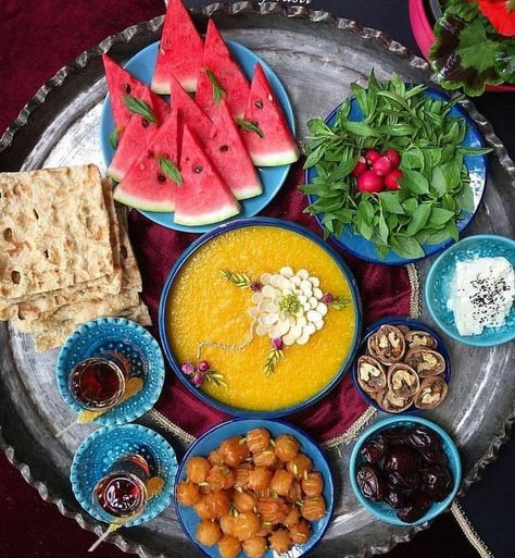 Persian Snacks, Persian Food Iranian Cuisine, Persian Tea, Iran Food, Iranian Cuisine, Customer Persona, Food Tourism, Persian Cuisine, Iranian Food