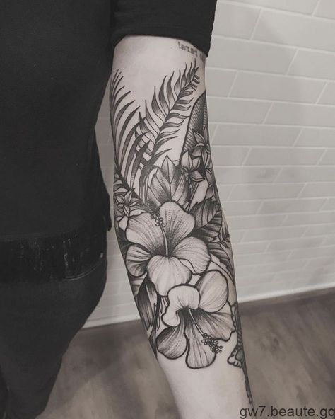 Tropisches Tattoo, Tiger Tattoo Thigh, Tropical Flower Tattoos, Blatt Tattoos, Tatuaje Trash Polka, Sagittarius Tattoo Designs, Men Flower Tattoo, Tattoo Homme, Tropical Tattoo