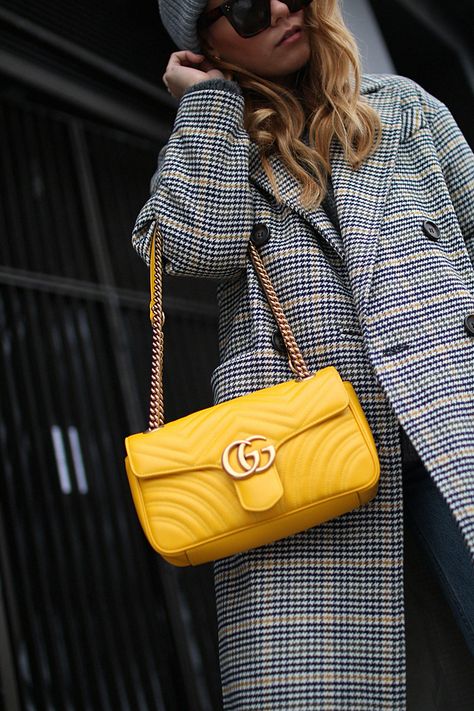 teetharejade Outfit: Checked 'n' Oversized » teetharejade Bright Yellow Bag Outfit, Yellow Bags Outfits, Yellow Chanel Bag Outfit, Yellow Designer Bag, Yellow Bag Street Style, Yellow Purse Outfit, Yellow Bag Outfit, Chanel Bag Outfit, Yellow Bags