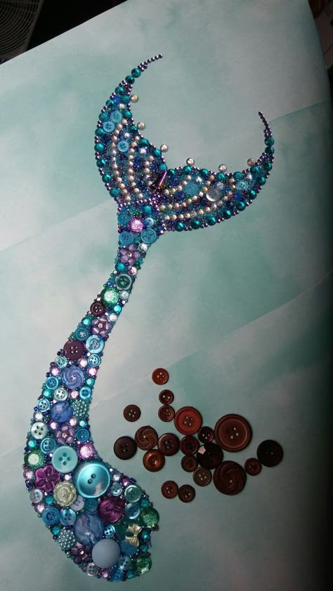 Dazzling Mermaid tale Mermaid Tail Art, Painting Mermaid, Mermaid Bedroom, Mermaid Crafts, Mermaid Diy, Mermaid Painting, Mermaid Tale, Mermaid Decor, Geocaching