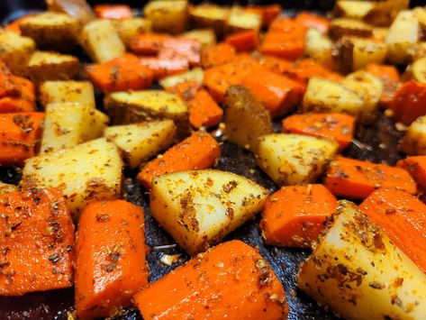 Oven Roasted Potatoes & Carrots Oven Roasted Potatoes And Carrots, Roasted Carrots And Potatoes, Roasted Potatoes Carrots, Seasoned Roasted Potatoes, Buttermilk Chicken Tenders, Oven Roasted Carrots, Brisket Oven, Roasted Potatoes And Carrots, Roast In The Oven