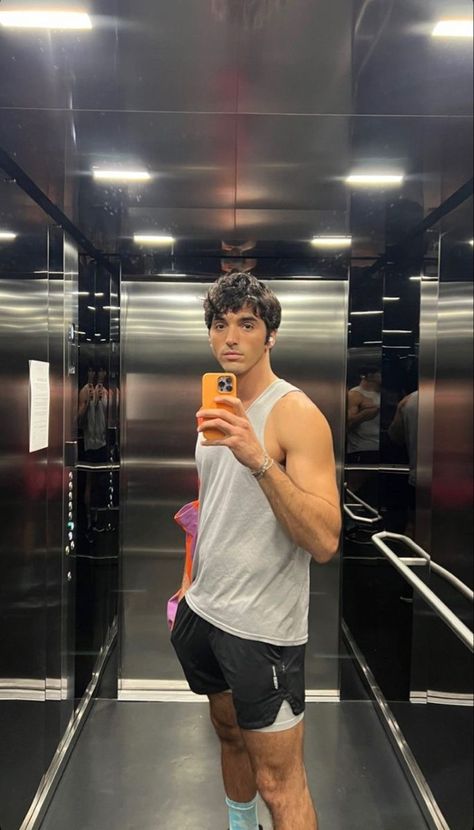 taylor zakhar perez Taylor Perez, Alex Taylor, Taylor Zakhar Perez, Zakhar Perez, Celebrities Male, Future Husband, Celebrity Crush, Actors & Actresses, A Man