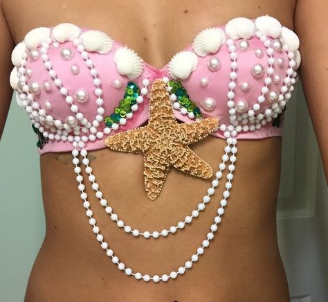 Mermaid Ideas, Belly Dance Bra, Diy Mermaid, Beach Mermaid, Mermaid Bra, Mermaid Top, Mermaid Diy, Diy Clothes And Shoes, Mermaid Costume