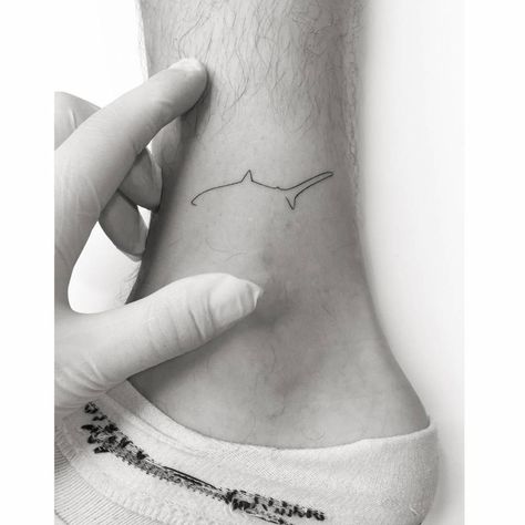 Tiny Wave Tattoo Finger, One Line Shark Drawing, Shark One Line Tattoo, Shark Tiny Tattoo, Shark And Wave Tattoo, Shark Small Tattoo, Single Line Shark Tattoo, Shark Fin Tattoo Simple, Minimalistic Shark Tattoo