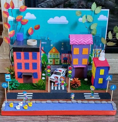 Town Model For School Project, House Model For School Project, City Craft, Diorama Kids, Junk Modelling, Art Club Projects, Preschool Creative Art, American Flag Crafts, School Art Activities