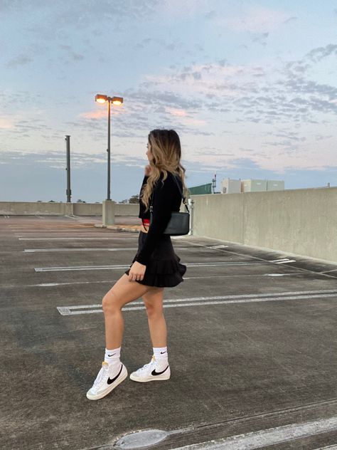 Fall Fits With Nike Blazers, Nike Blazers Shorts Outfit, Mid Nike Blazer Outfit, Black Dress With Nike Blazers, Black Nike Skirt Outfit, Nike Blazers With Nike Socks, How To Dress Up Nike Blazers, Nike Blazer Dress Outfit, Nike Blazer Outfit Aesthetic