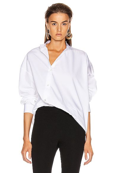 Toteme Noma Top 320.00 USD Asymmetrical Shirt, Pop Fashion, Leisure Wear, White Long Sleeve, Shirt Color, Modern Woman, Latest Design, Cotton Shirt, Wrinkles