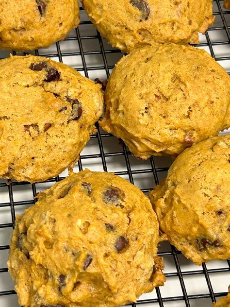 These Pumpkin Cookies are the perfect fall treat. They combine the comforting flavors of pumpkin, cinnamon, chocolate, and pecans with the irresistible texture of a classic fall cookie. Cinnamon Swirl Coffee Cake, Butterscotch Fudge, Chocolate Chip Pecan Cookies, Pumpkin Cookie Recipe, Caramel Apple Pie, Pecan Cookies, Seasonal Treats, Bread Appetizers, Fall Cookies