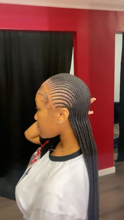 Hairstyles For Black Women Cornrows, Straight Back Hairstyles, All Back Hairstyle, Straight Up Hairstyles, Small Feed In Braids, Black Women Cornrows, Small Cornrows, Straight Back Cornrows, Women Cornrows