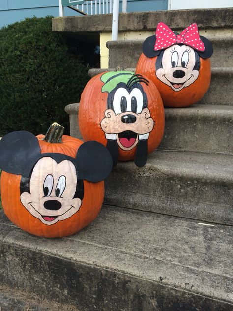 3 dimensional hand painted pumpkins Mickey Pumpkin Painting, Pumpkin Painting Ideas Mickey Mouse, Pumpkin Painting Ideas Minnie Mouse, Mickey Mouse Pumpkin Painting, Mickey Mouse Painted Pumpkin, Mini Mouse Pumpkin, Mickey Painted Pumpkin, Disneyland Mickey Pumpkin, Minnie Mouse Pumpkin