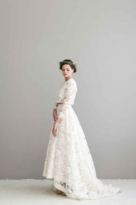 This sweet lacy thing from Houghton NYC. But for a wedding dress? Hmmm.. Not sure about that Wedding Dress Separates, Edgy Bridal, Dresses Bride, Wedding Dresses High Low, Stile Boho Chic, Chic Wedding Dresses, Two Piece Wedding Dress, Lovely Fashion, Cheap Dress