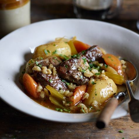 Irish Stew with Pearl Barley Turkey Thigh, Barley Recipes, Irish Lamb Stew, Barley Recipe, Irish Cuisine, Irish Stew, Irish Food, Lamb Dishes, Lamb Stew