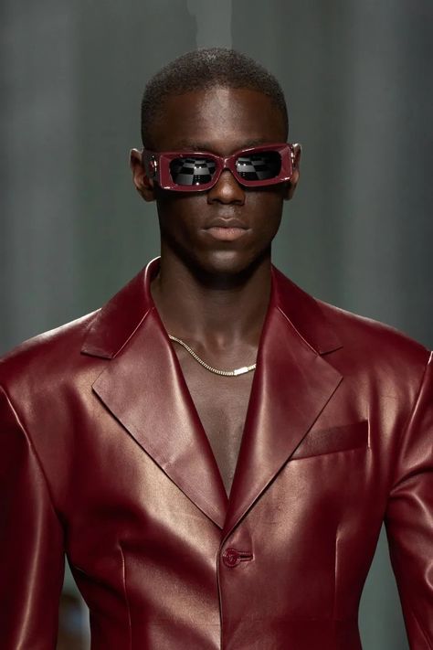 Leather Fashion Men, Versace Spring, Red Sunglasses, Future Style, Boyfriend Style, Runway Looks, Men Fashion Casual Outfits, Leather Outfit, Spring 2024