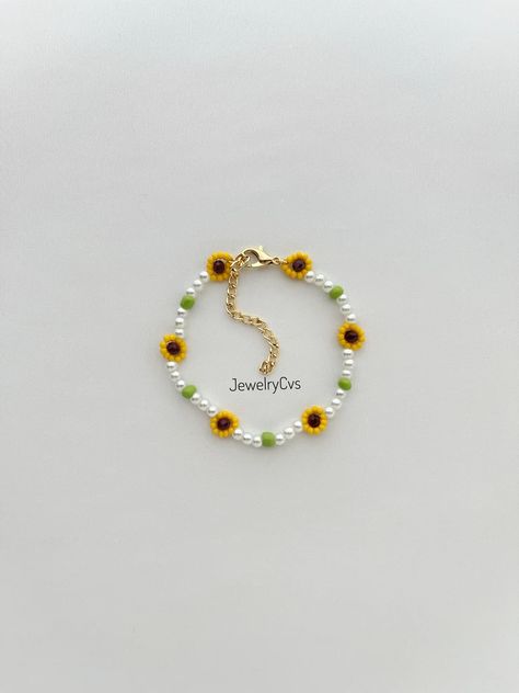 Sunflower Pearl Bracelet Anklet Bead Jewelry Gift for Her - Etsy Turkey Diy Jewelry Unique, Beaded Necklace Diy, Diy Bracelets Patterns, Diy Bracelet Designs, Beads Bracelet Design, Handmade Jewelry Tutorials, Jewelry Accessories Ideas, Handmade Wire Jewelry, Beaded Bracelets Diy