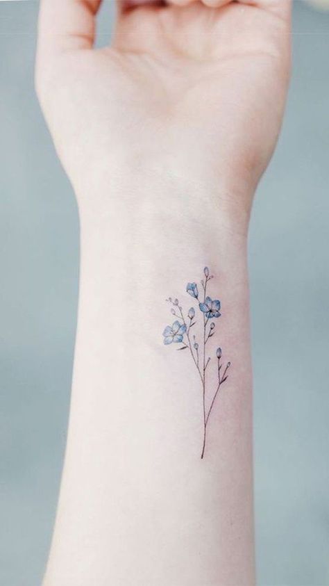 Nature, love, and peace are three simple words that mean a lot, but they can also be captured in simple designs. Flower Wrist Tattoo, Tattoo Diy, Tato Jari, Pola Tato, Wrist Tattoo Ideas, Tato Henna, Flower Wrist Tattoos, Small Watercolor, Watercolor Tattoo Flower