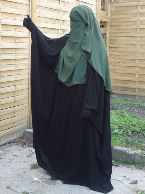 Butterfly Abaya and Niqab Abaya And Niqab, Butterfly Abaya, Hijab Niqab, Beautiful Muslim Women, Islamic Fashion, Niqab, Beautiful Hijab, Muslim Women, Modest Outfits