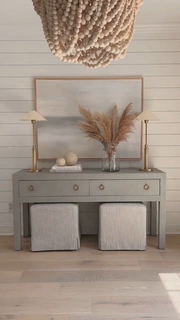 Serena & Lily on Instagram: "What makes any home feel unique and inviting? A perfectly styled console, now specially priced. 🎥 @blushingboho #serenaandlily" Serena And Lily Wallpaper Bedroom, Serena And Lily Art, Serena And Lily Bathroom, Serena And Lily Kitchen, Serena And Lily Bedroom, Serena And Lily Living Room, Serena And Lily Wallpaper, Seaside Bedroom, Hawaii Beach House