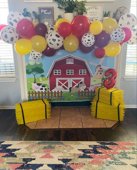 #3ieioparty #farmparty #farmbirthdayparty #3rdbirthday #thirdbirthday #threeieio Three I E I O Birthday Party, Eieio Birthday, Three I E I O Party Girl, Three I E I O, Farm Animals Birthday Party, Third Birthday Party, Farm Animal Birthday, Animals Birthday, Farm Birthday Party