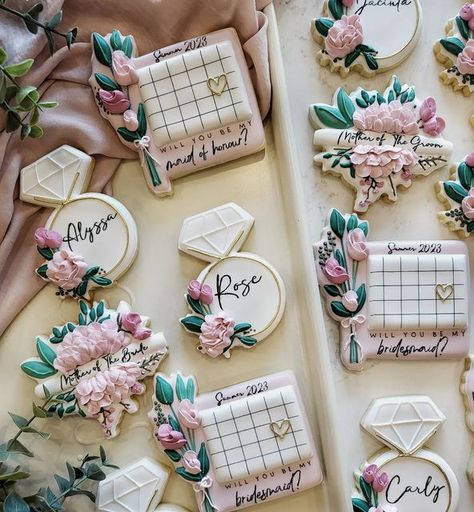 Bridesmaid Cookies, Wedding Bridesmaid Proposal, Future Mother In Law, Bridal Cookies, Wedding Cookies, Iced Cookies, Will You Be My Bridesmaid, Floral Theme, Edible Art