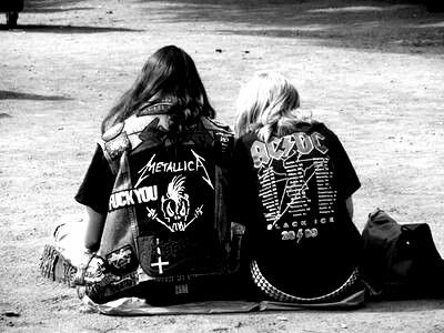 metalhead couple lying on the road :)                                                                                                                                                                                 More Metalhead Couple, Corroded Coffin, Metal Couple, Gothic Couple, Rock Couple, Couple 4, Metal Meme, Me And Who, Grunge Couple