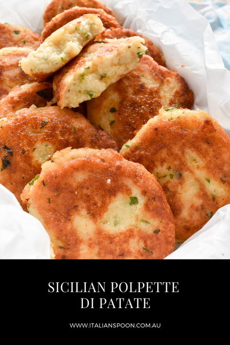 Italian Potato Balls, Italian Potato Croquettes Recipe, Italian Potatoes Recipes, Authentic Sicilian Recipes, Traditional Sicilian Recipes, Italian Potato Recipes, Traditional Italian Recipes, Traditional Italian Food, Italian Entrees