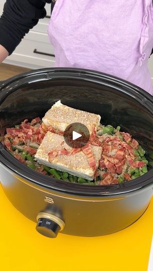 Crockpot Greenbean Casserole Recipes, Greenbean Casserole Recipe Crockpot, Frozen Green Bean Recipes, Beans Recipe Crockpot, Veggie Casseroles, Justine Kameron, Crockpot Green Beans, Green Bean Casserole Crock Pot, Crock Pot Vegetables