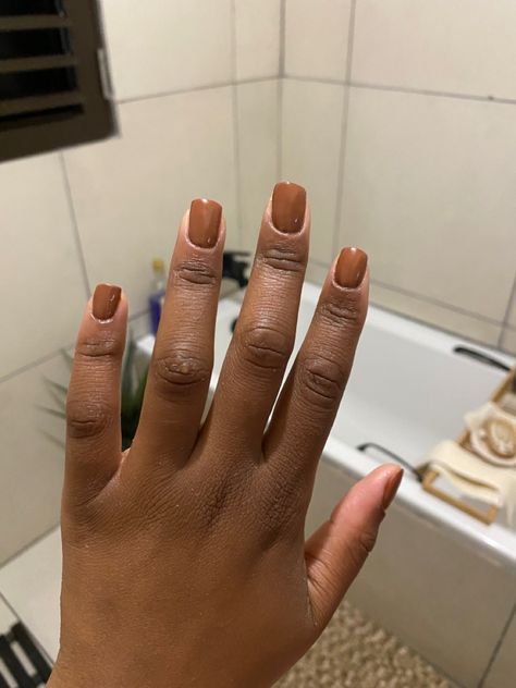 Cute Simple Nails Black, Simple Nails Black, Nail Color For Dark Skin, Nail Polish On Dark Skin, Polish On Dark Skin, Gel On Natural Nails, Dark Skin Black Women, Natural Nail Color, Year Nails