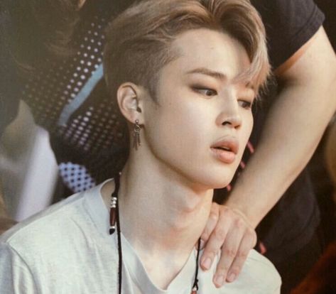 andra⁷ on Twitter: "iconic jimin undercuts - a much needed thread ✨… " Undercut, Short Hair, Bts, On Twitter, Twitter, Hair