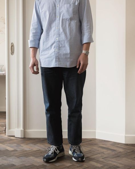 Raw Denim Outfit Men, Uniqlo Shirt Men, Denim Jeans Outfit Men, Dark Denim Jeans Outfit, Uniqlo Shirt, Denim Outfit Men, Denim Jeans Outfit, Jeans Outfit Men, Ootd Men