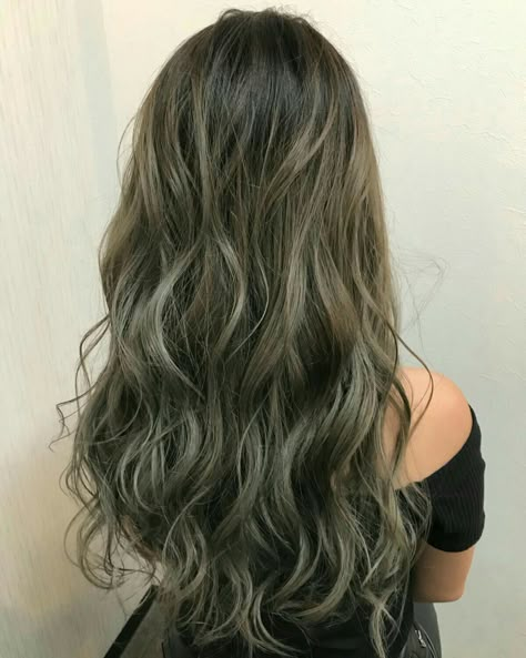 Ash Green Hair Color, Dark Green Hair, Green Hair Dye, Hair Color Asian, Korean Hair Color, Ash Hair, Ash Hair Color, Korean Hair, Hair Upstyles