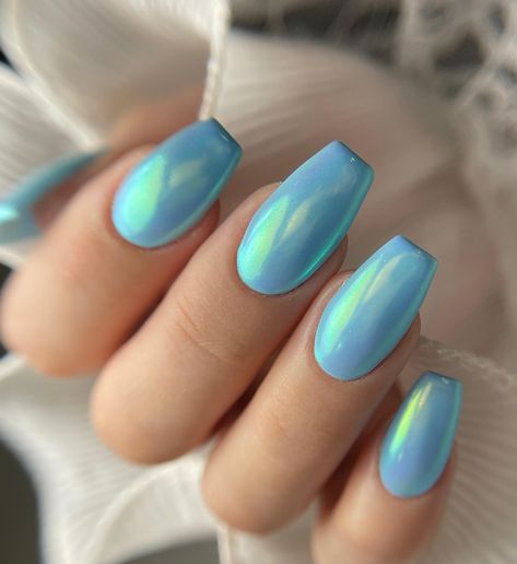 Teal Holographic Nails, Blue Nails Glitter, Dip Nail Designs, Happy Hobbies, Julie Campbell, Pearl Nail Art, Dip Manicure, Teal Nails, Dip Nail