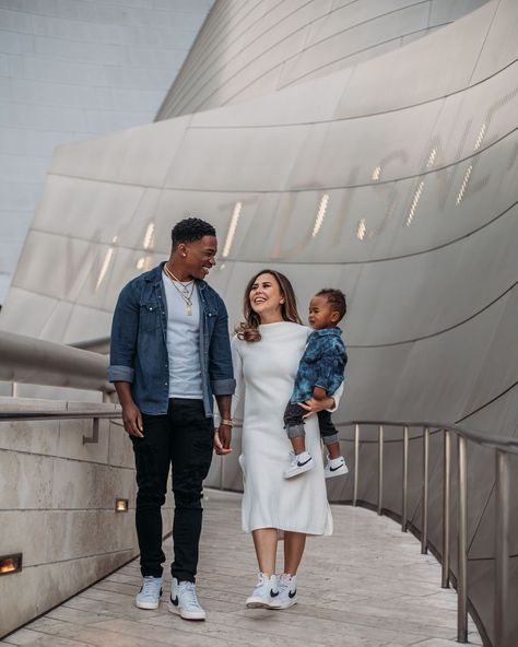 Family Session at Walt Disney Concert Hall - Luxury Professional Photographer | Los Angeles Photographer | Phoenix Grey Photography Family Sneaker Pictures, Streetwear Family Photos, Nike Family Photoshoot, Jordans Photoshoot, Downtown Family Photoshoot, Product Moodboard, Los Angeles California Photography, Casual Family Photos, Nike Jeans